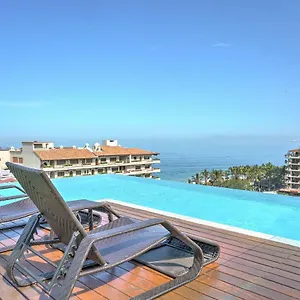 Nayri Life & 102 Puerto Vallarta